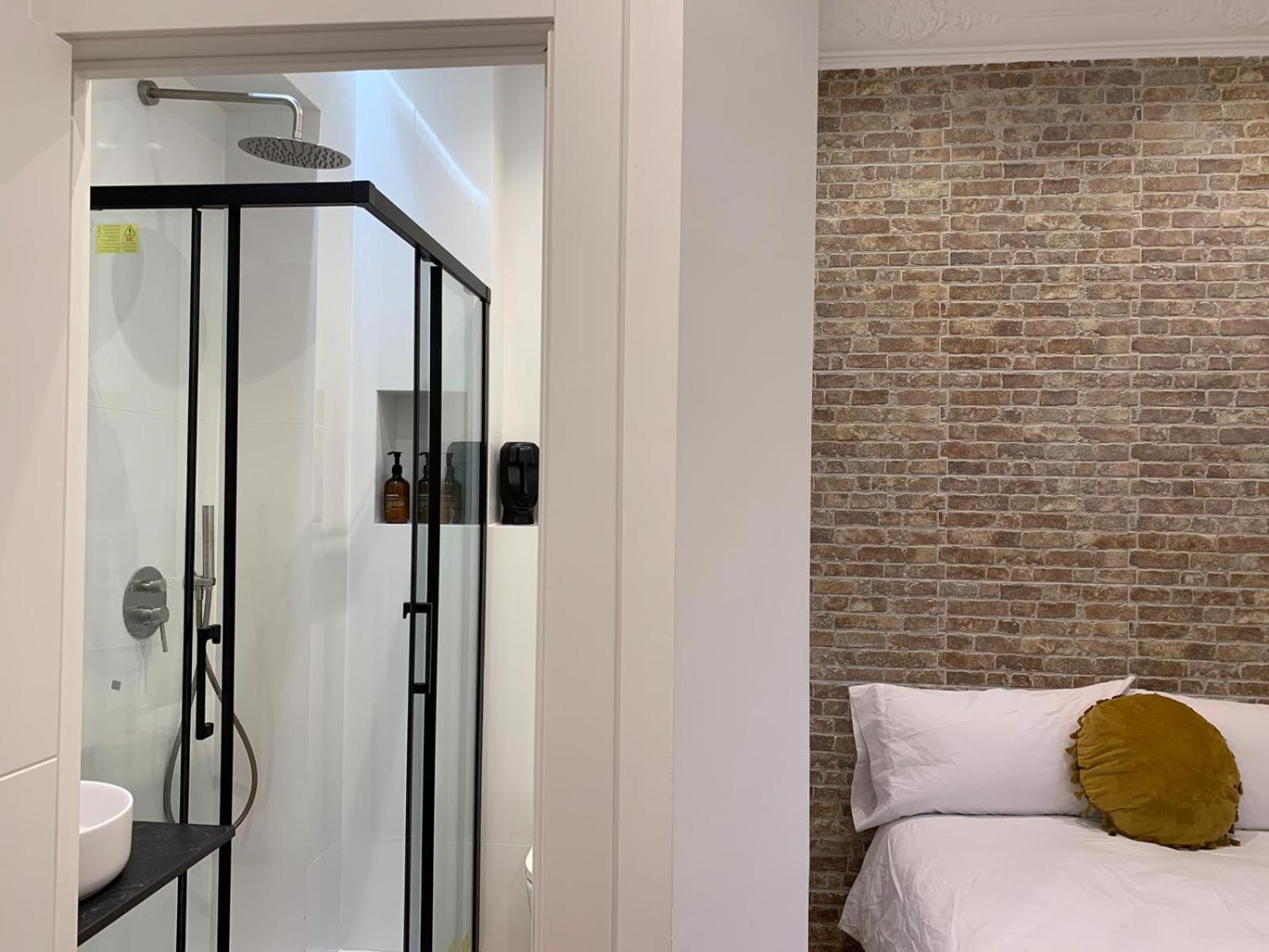 Valencia Beach Rooms Eksteriør bilde